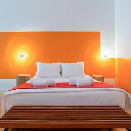 Clube Charming - Clerigos Porto
